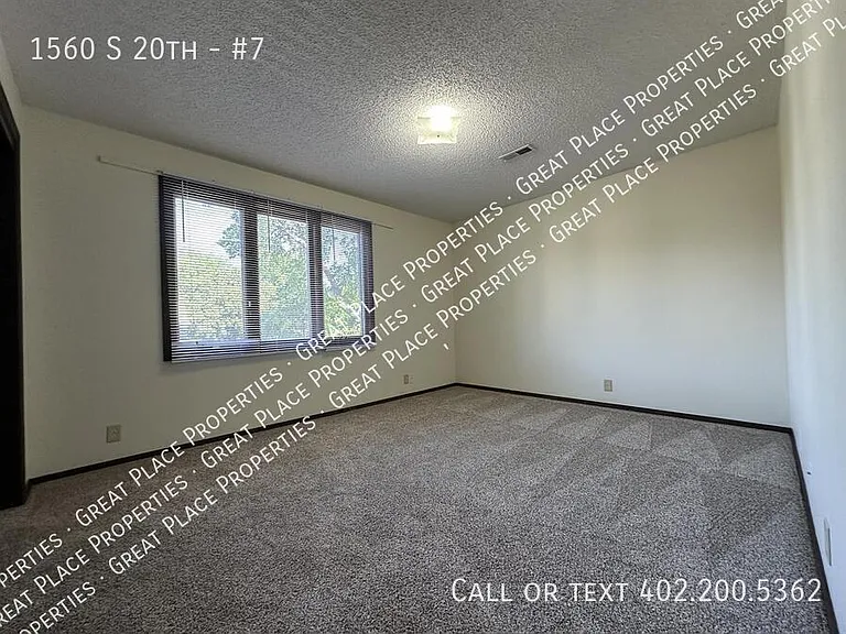 1560 S 20th St #7 — Photo 5