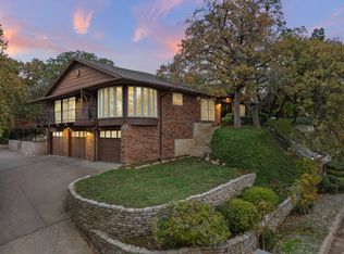 1003 Crowley Rd, Arlington, TX 76012