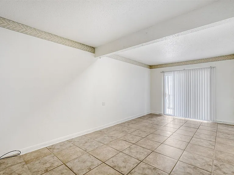 6601 Skycrest Dr — Photo 14