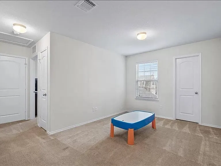 200 Duroc Dr — Photo 19