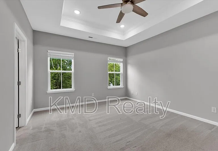2611 Grantham Place Dr — Photo 13
