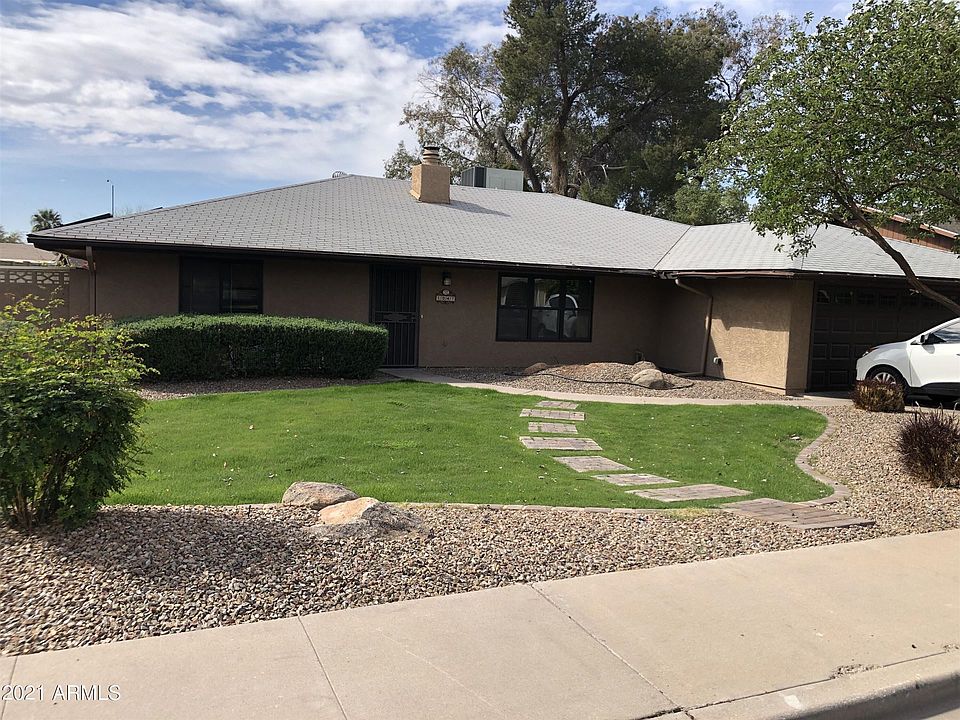 1st image of 1047 E Fairbrook Cir