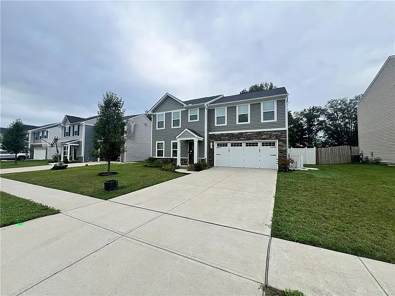 2652 Kingman Dr — Photo 1