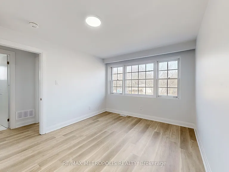 85 Primula Cres #UPPER — Photo 17