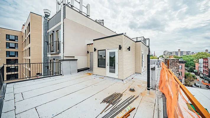 Rented by Nooklyn NYC LLC | media 23