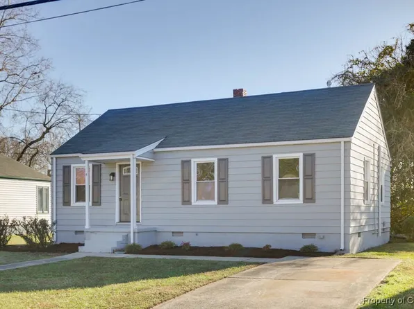 4 Cornell Dr, Hampton, VA 23669