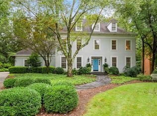 1141 Northmoor Ct NW, Atlanta, GA 30327