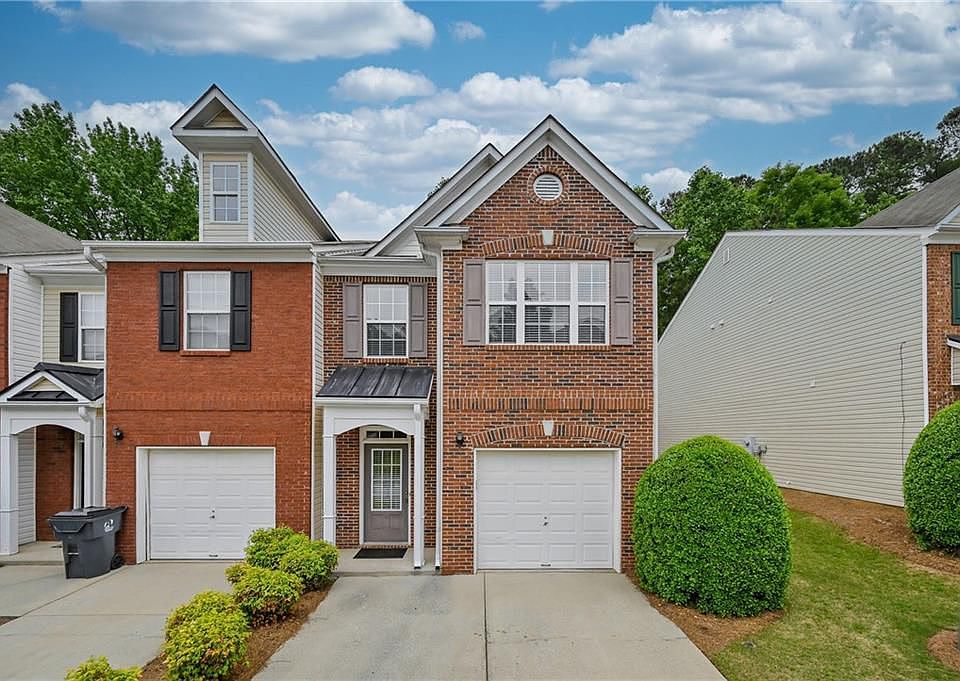 1st image of 2451 Birkhall Way