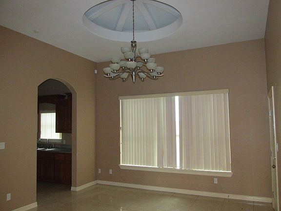 3rd image of 1300 Houston Way