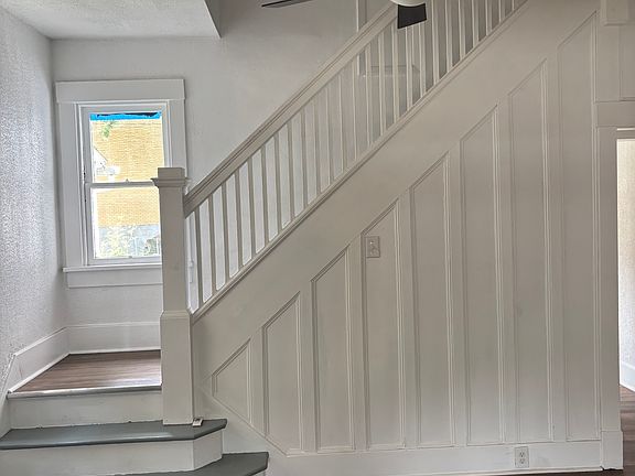 2nd image of 337 Market St #2