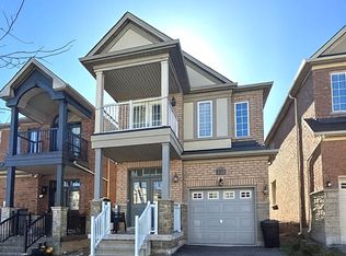 137 Laramie Cres, Vaughan, ON L6A 0R1