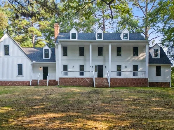 8221 Hopkins Rd, North Chesterfield, VA 23237