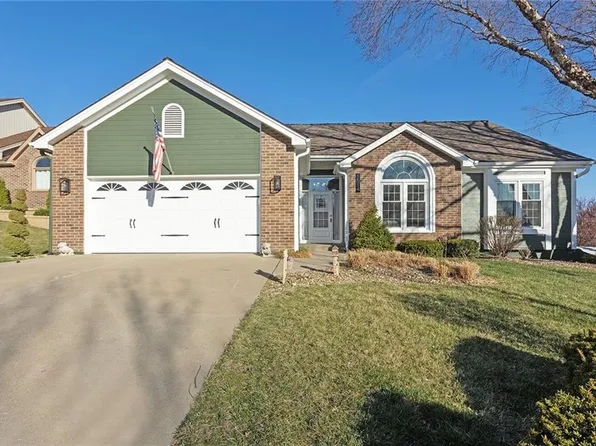 1514 NE 80th Ct, Kansas City, MO 64118