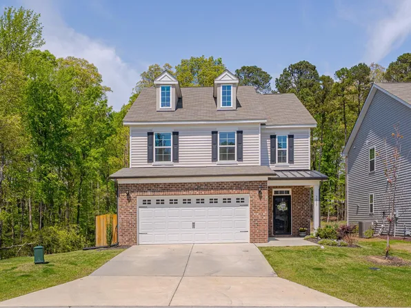 3011 Ginger Hill Ln, Durham, NC 27703