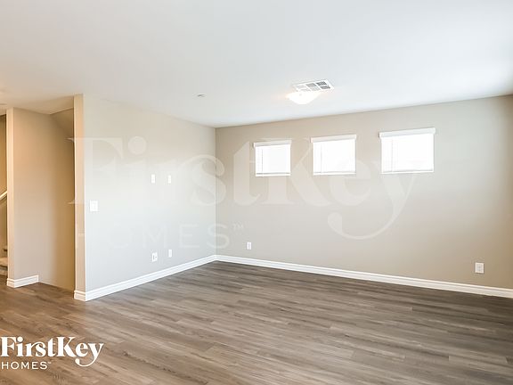 3rd image of 188 Campbelltown Ave