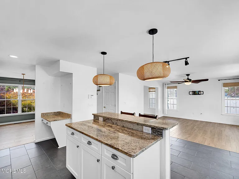 248 Compass Rd — Photo 8