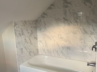 1441 Pleasant St #3, New Bedford, MA 02740