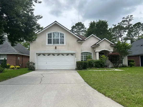 8910 Canopy Oaks Dr, Jacksonville, FL 32256