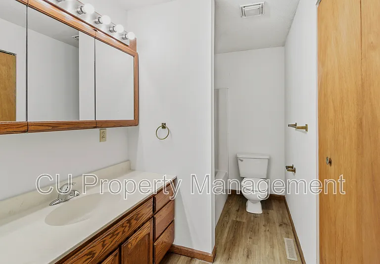 3304 Halifax Dr — Photo 19