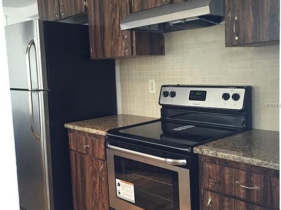 4th image of 12732 Buckhorn Dr