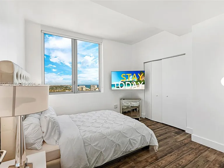2600 E Hallandale Beach Blvd #T3302 — Photo 15