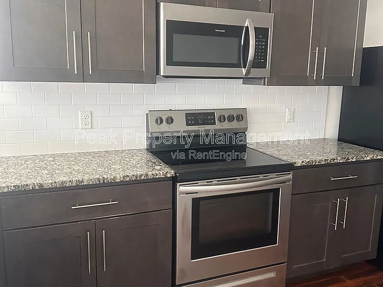 1209 Hull St #305 — Photo 7