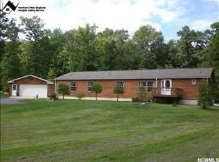 16448 Hart Rd, Montville, OH 44064