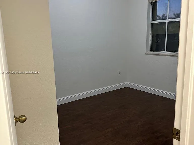 15315 SW 9th Way — Photo 25