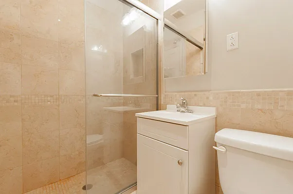 Rented by Compass | media 6