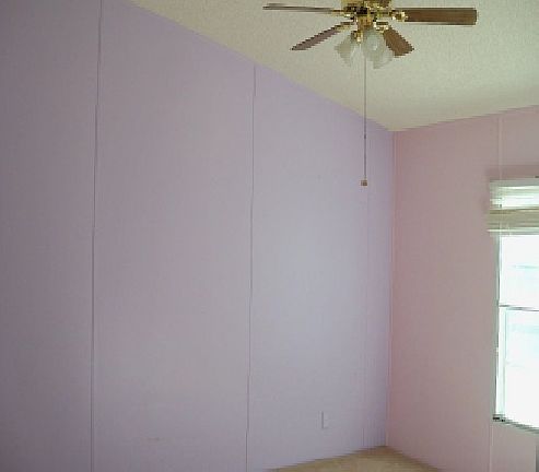 5th image of 118 East St