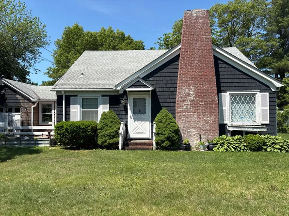 254 Washington Ave, Patchogue, NY 11772