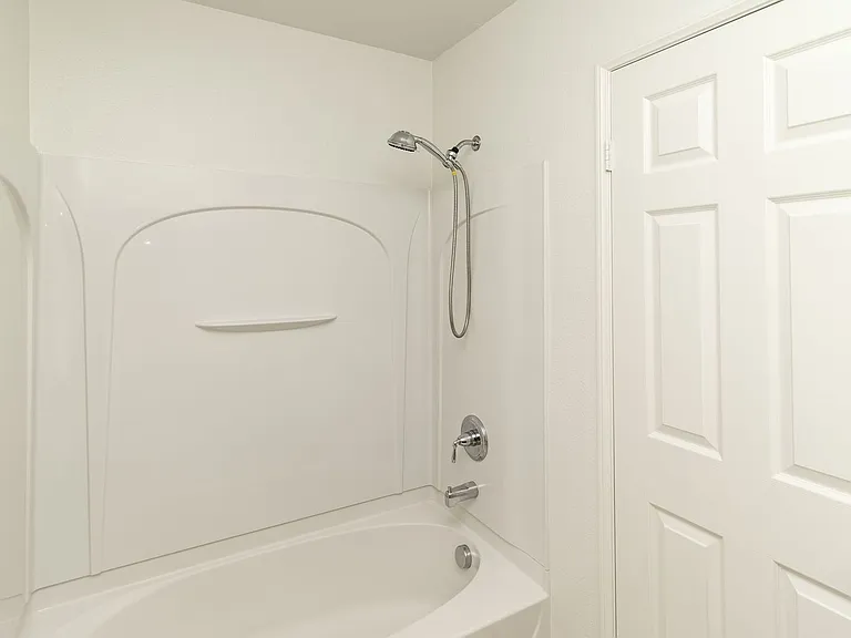 2110 Silverado St — Photo 25