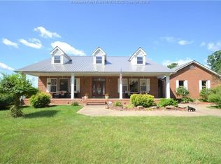 253 Gilchrist Ave, Tornado, WV 25202