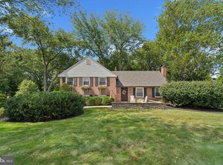 131 Brookmead Rd, Wayne, PA 19087