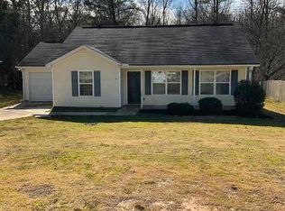 37 Mineral Springs Ln, Newnan, GA 30263