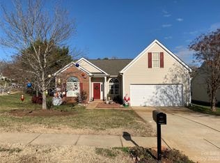 13140 Greencreek Dr, Charlotte, NC 28273