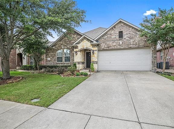 3rd image of 10713 Leesa Dr