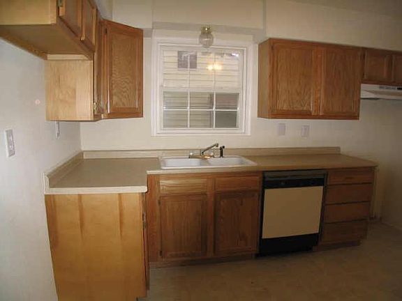 2nd image of 4132 W Evelyn St