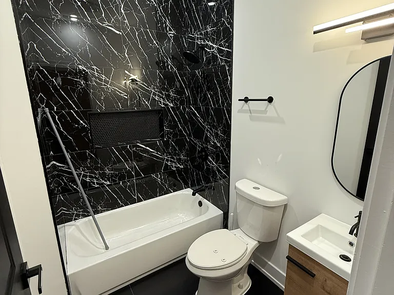 1222 W Hilton St #1 — Photo 5
