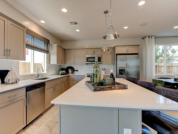 Ariette Copper River Lydian Model Kitchen