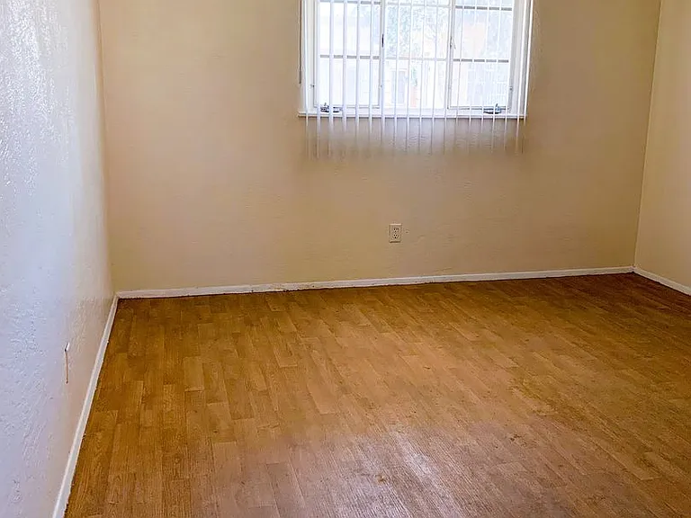 One-Bedroom Apartments in Prime ABQ Location — Photo 21