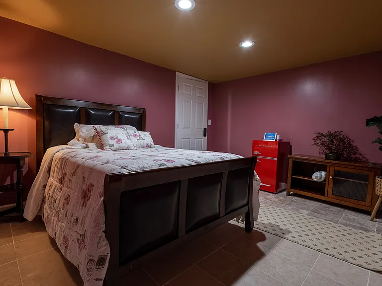 85 Brownstone Rdg — Photo 9