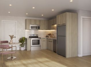 716 Main St #1D, Cedar Falls, IA 50613