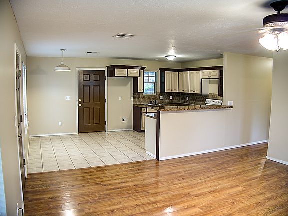 Open Concept Kitchen/Living