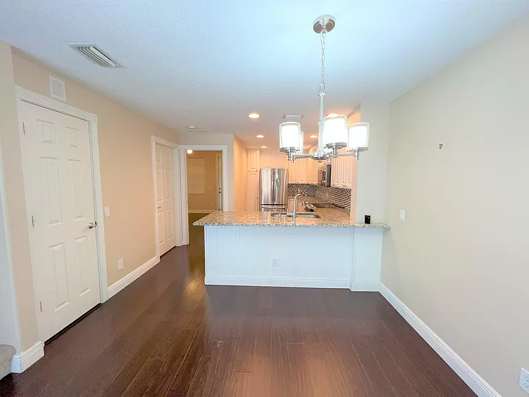 3368 Greenway Dr — Photo 13