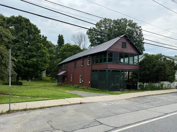 18 Main Street, Lake Luzerne, NY 12846