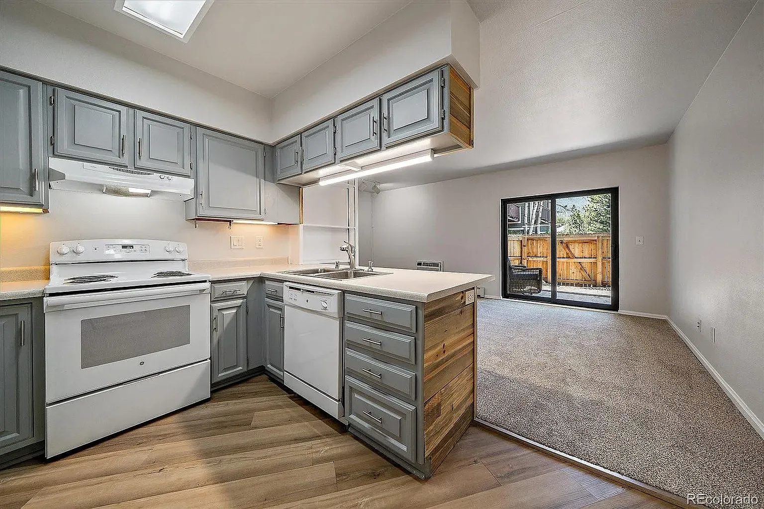 1 bed, 600 sqft, $1,575 — Photo 4