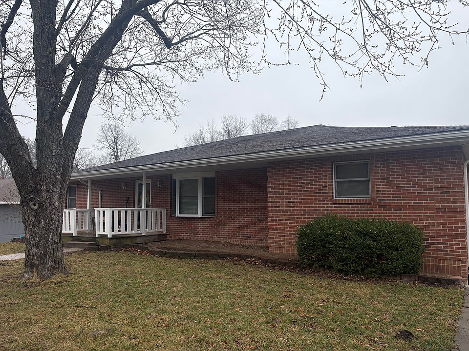 1st image of 206 Green Tree Rd