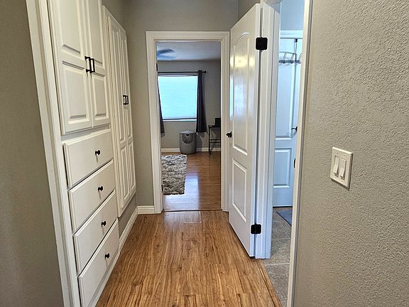 5th image of 1910 W Palmyra Ave Unit 119