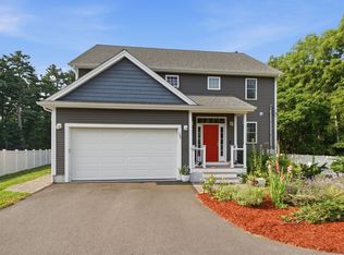 35 Milford St, Medway, MA 02053